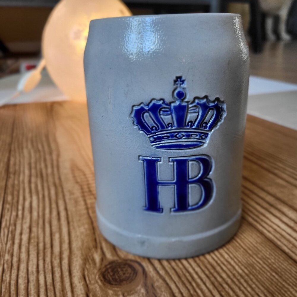 Vintage Hofbrauhaus Munchen Stoneware Beer Stein 0.5L Collectible
